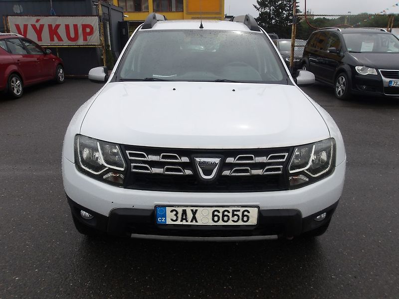 Dacia Duster 1,6i ČR ! 1.MAJITEL ! - fotka 6 z 29