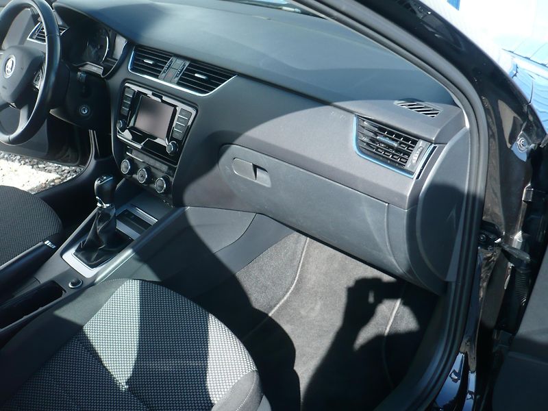 Škoda Octavia 2.0TDI 110Kw Serviska Manuál - fotka 14 z 29