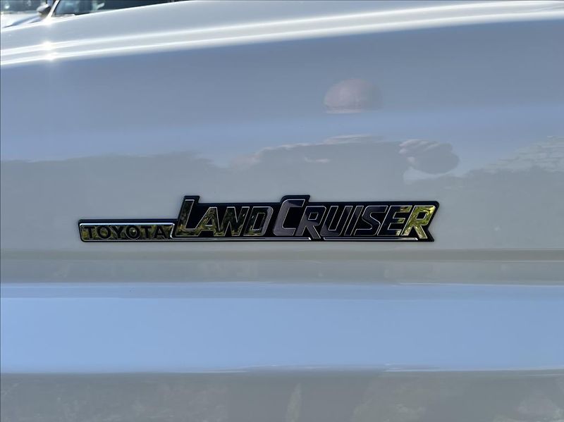 Toyota Land Cruiser MY24  GRJ78 4,0 V6 6A/T LX - fotka 22 z 23