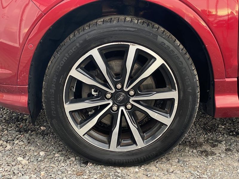 Ford Kuga 2.0TDCi, ČR, ST Line, 4x4 - fotka 9 z 28
