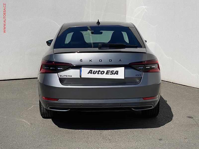 Škoda Superb (2021) 2.0TDi 4x4, ČR, SportLine - fotka 5 z 21