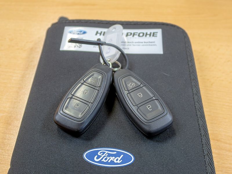 Ford Kuga (2019) 1.5T 110KW – PLNÝ SERVIS! - fotka 54 z 54