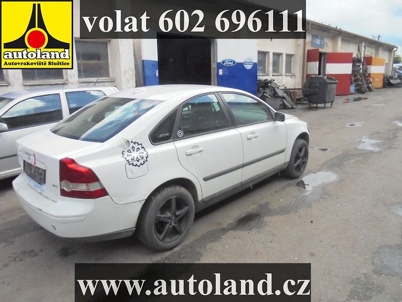 Volvo S40 (2006) VOLAT 602 696111 - fotka 2 z 13
