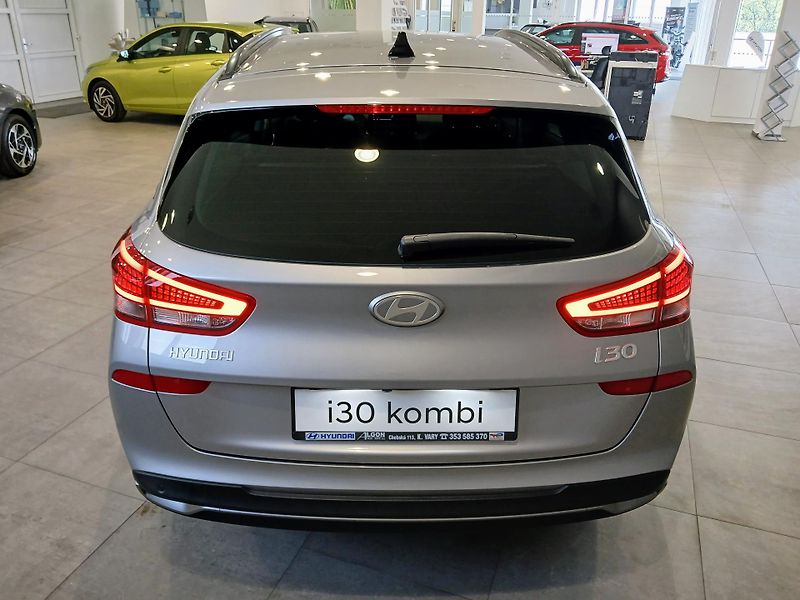 Hyundai i30 (2026) 1.0 T-GDI GO Czech! - fotka 6 z 18