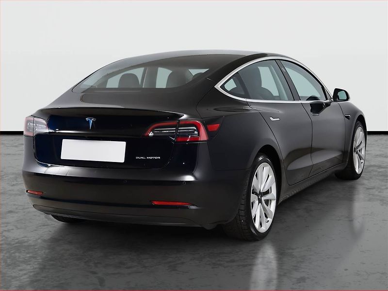 Tesla Model 3 (2019) Long Range 4WD 78kWh, SoH 83% - fotka 5 z 20