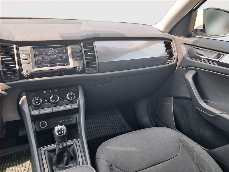 Škoda Kodiaq (2017) 1.4 TSI, 4X4, ČR,1.maj - fotka 8 z 17