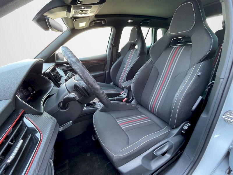 Škoda Kamiq (2025) 1.0 TSI 85 kW DSG Monte Carlo - fotka 23 z 31