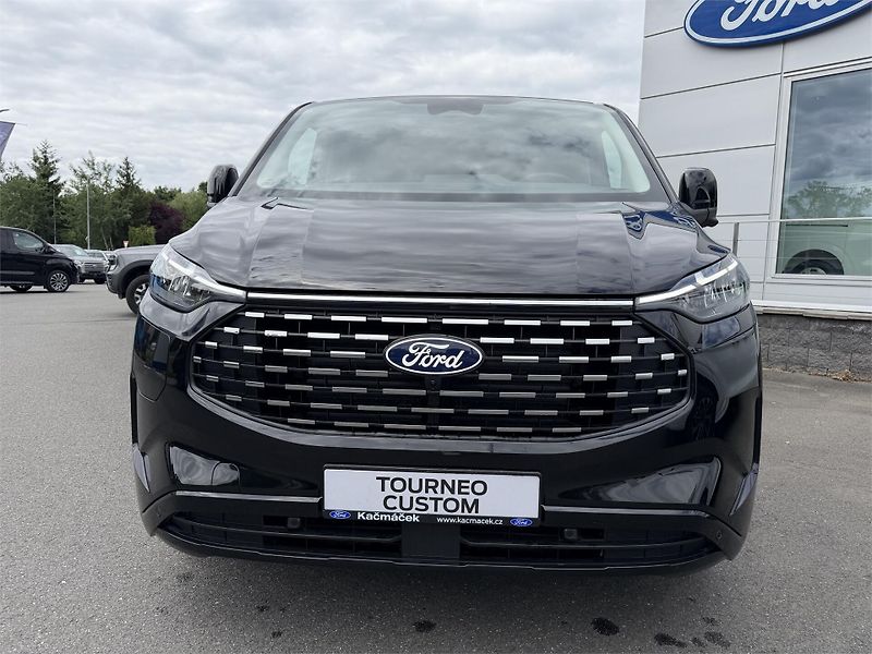 Ford Tourneo Custom (2025) Titanium X L2, Tourneo, 2.5 Du - fotka 8 z 22