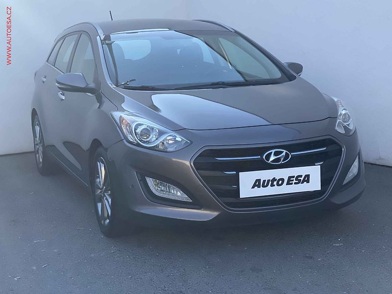 Hyundai i30 (2015) 1.6GDi, ČR, ČR, tempo - fotografie inzerátu