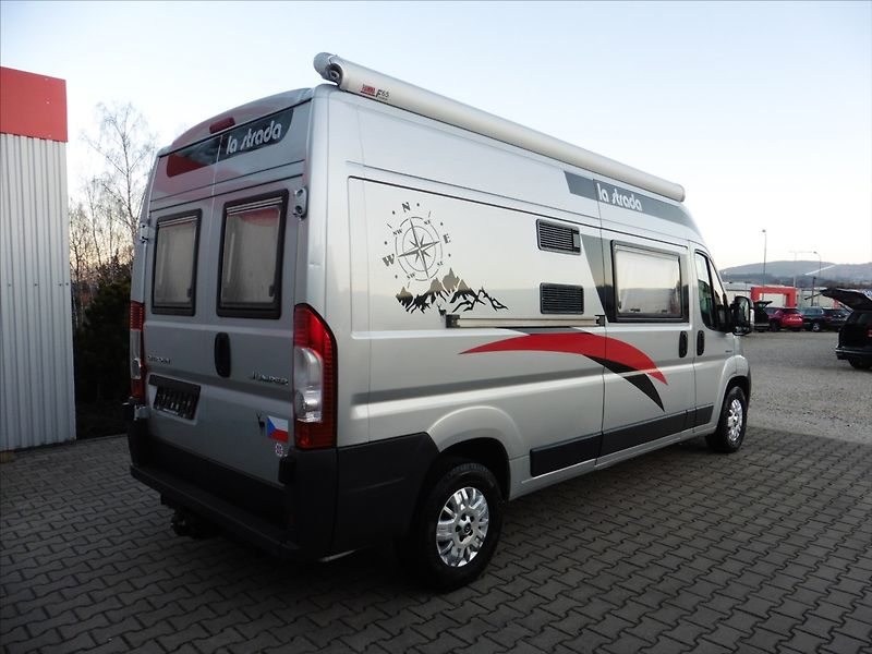 Citroën Jumper 2,2 HDI Obytný La Strada Avant - fotka 5 z 20