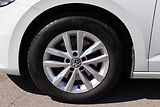Volkswagen Touran 2.0TDI DSG 110kW - náhled 18