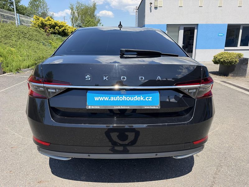 Škoda Superb 2,0TDi 147kW L&K 4x4 aut navi  - fotka 4 z 26