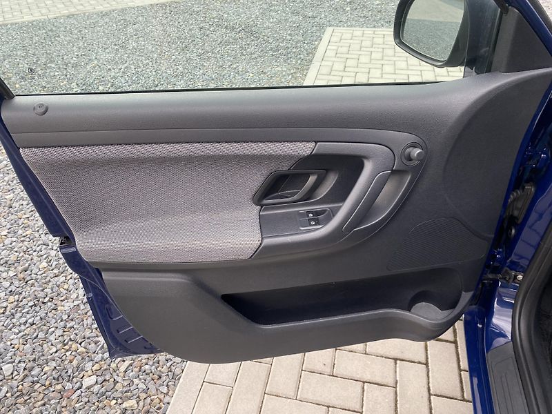 Škoda Fabia 1.2i 1x MAJ.- 84 000 KM - fotka 9 z 30