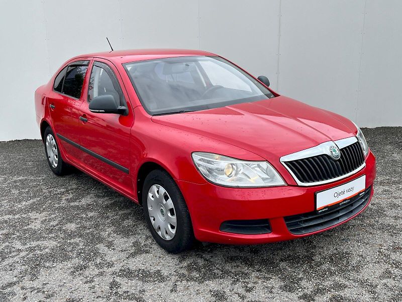 Škoda Octavia (2011) 1.2 TSI 77kw Classic - fotka 18 z 21