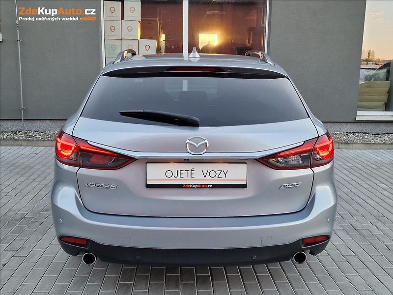 Mazda 6 2.2 Skyactiv-D Revolution TOP - fotka 9 z 50
