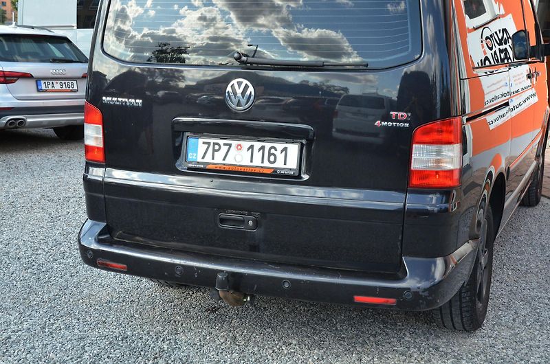 Volkswagen Multivan (2007) 2.5 TDi 128kW 4MOTION / TAŽNÉ - fotka 8 z 34