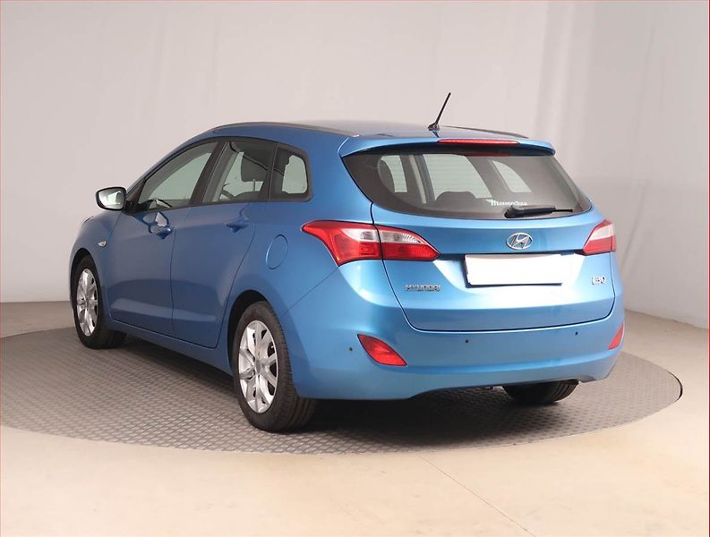 Hyundai i30 (2017) 1.6 GDI, ČR,1.maj, Serv.kniha - fotka 4 z 15