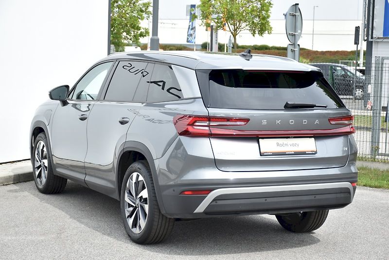 Škoda Kodiaq (2025) iV  PHEV 1.5 TSI 150 kW DSG - fotka 11 z 30