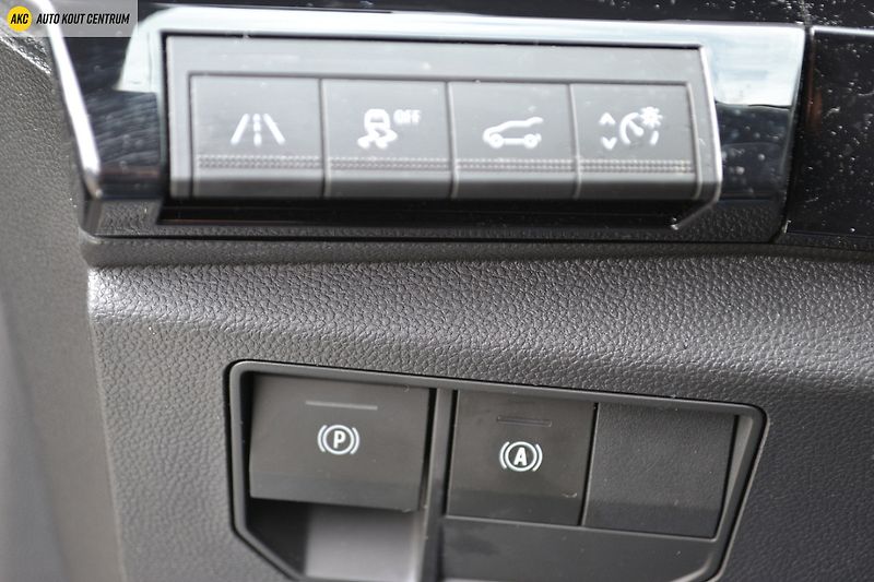 Renault Espace VI ICONIC E-TECH FULL HYBRID 2 - fotka 67 z 71