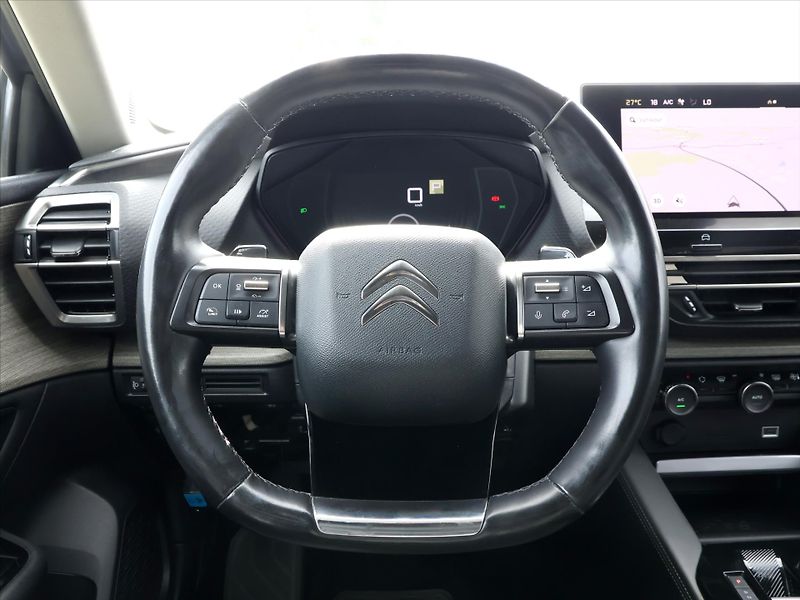 Citroën C5 X 1,6 PT 180k CZ Exclusive DPH - fotka 18 z 37