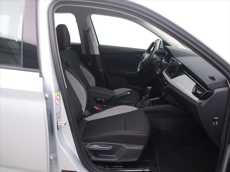 Škoda Kamiq 1,0 TSi 70kW Selection - fotka 11 z 27