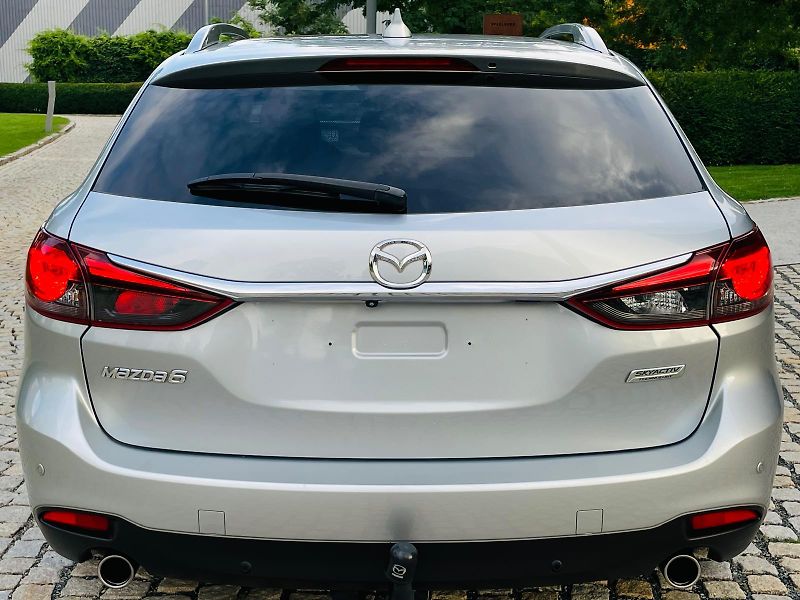 Mazda 6 2.5i AUT KAMERA SERVISKA TAŽNÉ - fotka 17 z 61