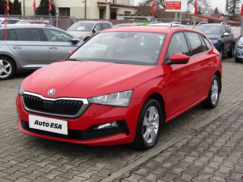 Škoda Scala (2020) 1.6 TDi, Ambition, DSG - fotka 3 z 18