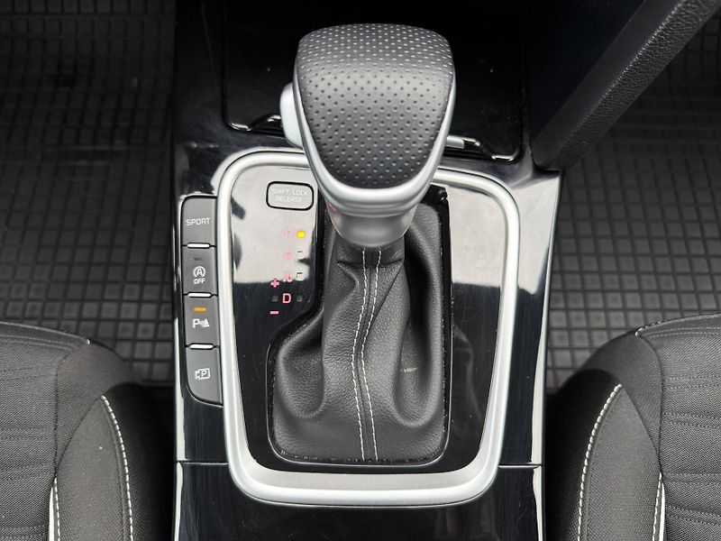 Kia ProCeed 1.5 T-DGi  118kW  7DC GT DPH - fotka 18 z 34