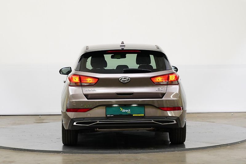 Hyundai i30 - fotka 6 z 28