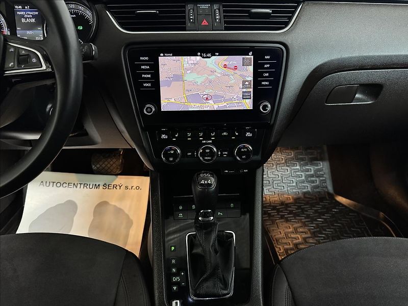 Škoda Octavia 2.0TDI 135kW 4x4 DSG L&K - fotka 18 z 44