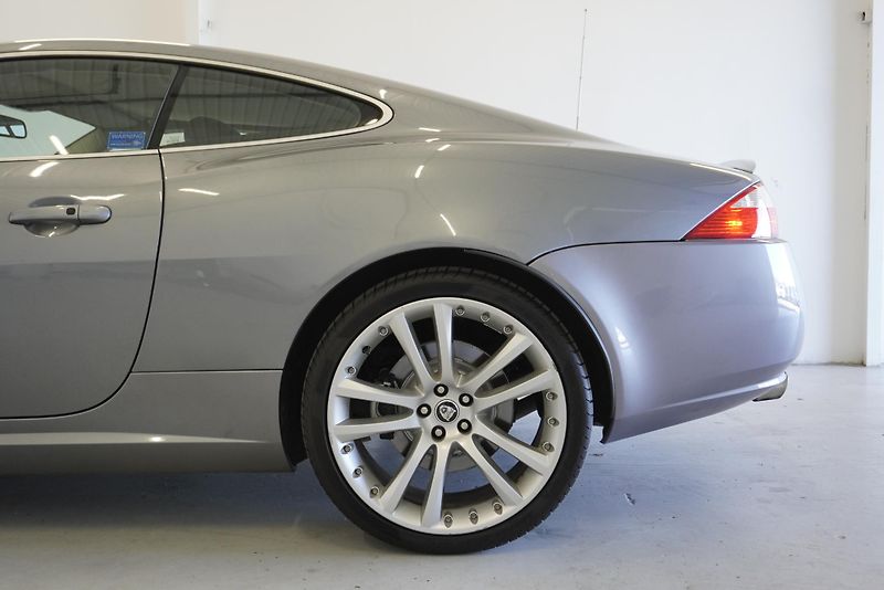 Jaguar XKR R COUPE  4,2I S/C AUT. - fotka 11 z 31