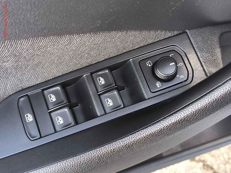 Škoda Scala (2022) 1.5 TSi, 1.maj,ČR, Style - fotka 21 z 23