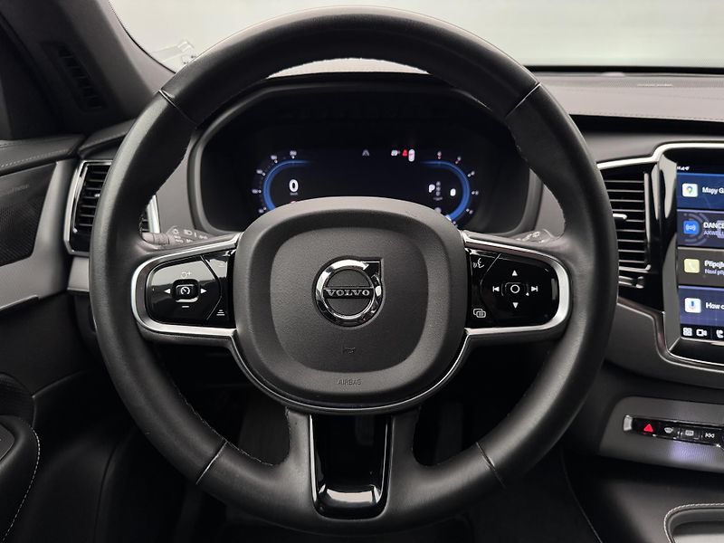 Volvo XC90 B5 AWD PLUS DARK CZ 1.maj - fotka 3 z 46