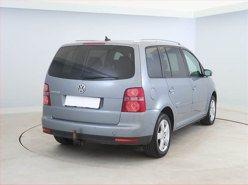 Volkswagen Touran (2008) 1.9 TDI, nová STK, Tažné - fotka 5 z 13