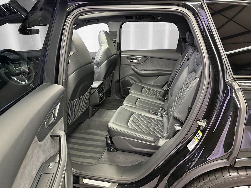 Audi SQ7 TFSI QUATTRO, WEBASTO, MASÁŽE, - fotka 11 z 38