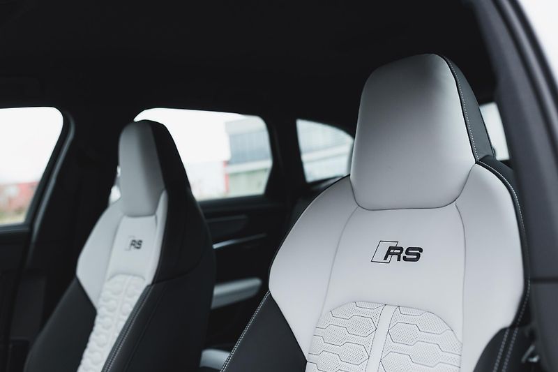 Audi RS 6 441 kW quattro V8 TFSI - fotka 3 z 5