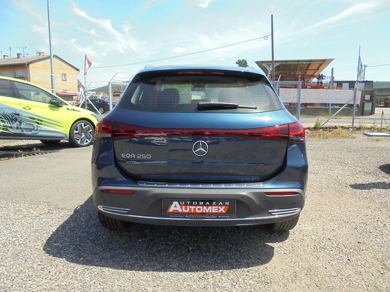 Mercedes-Benz EQA (2021) 250- 17000 km- NAVIGACE- KŮŽE - fotka 6 z 11