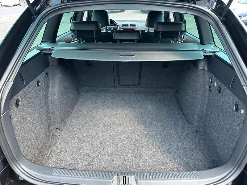 Škoda Octavia (2011) RS 2,0TSI 147kw DSG - fotka 13 z 36