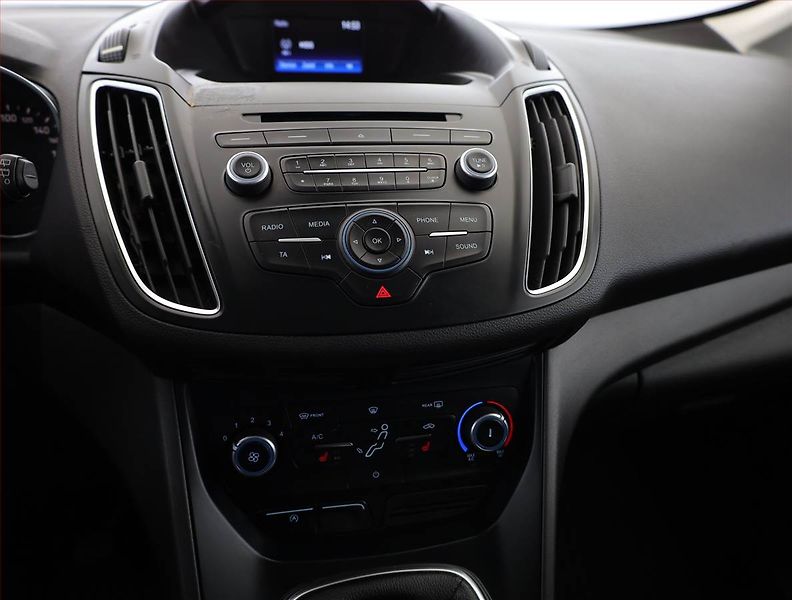 Ford C-MAX (2018) Trend 1.0 EcoBoost, Serv.kniha - fotka 10 z 18
