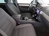 Volkswagen Touareg (2008) 3.0 TDI, 4X4, Automat, Navi - náhled 9