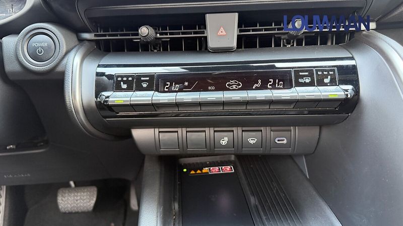 Toyota C-HR 2.0 PHEV Style - fotka 11 z 25