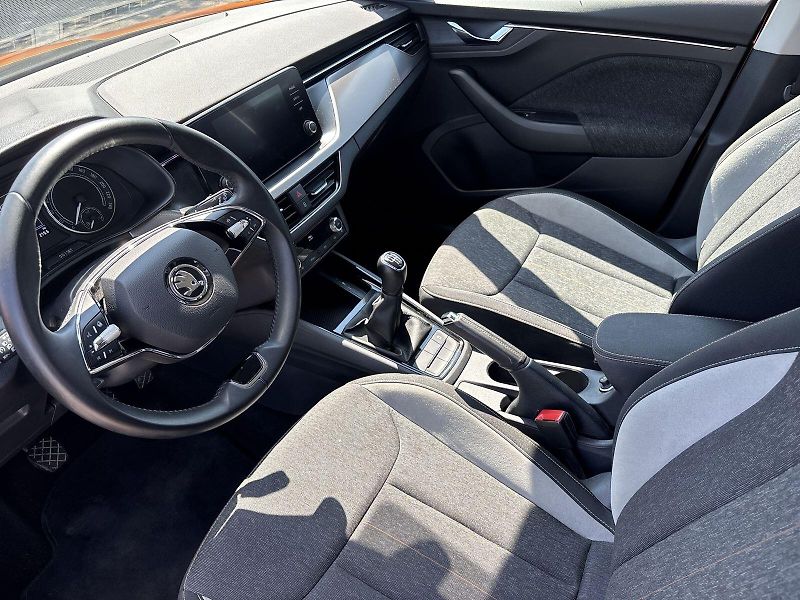 Škoda Kamiq (2023) 1.0 TSI Style - fotka 7 z 29