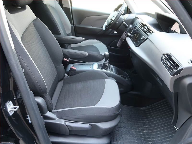 Citroën C4 Picasso (2015) 1.6 HDi, 7 míst, Navi - fotka 9 z 22