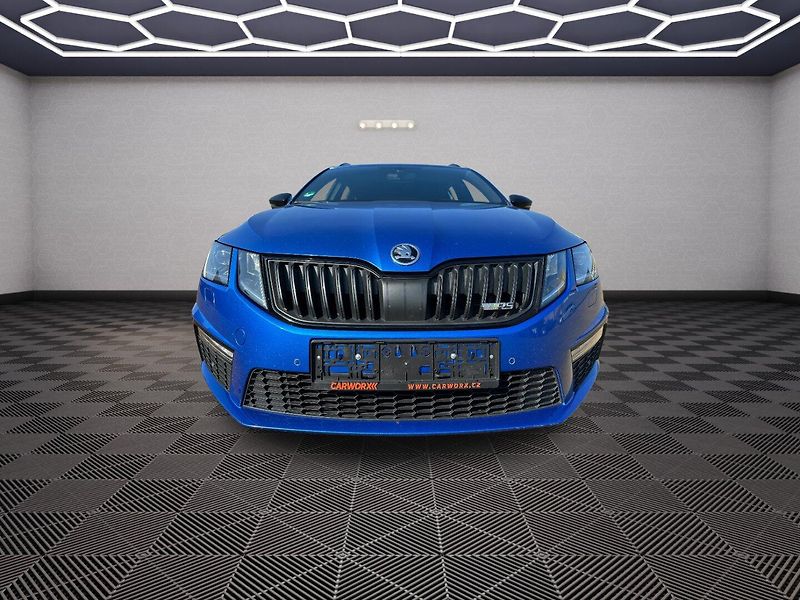 Škoda Octavia (2017) RS 2,0TDI 135Kw Challenge - fotka 2 z 21