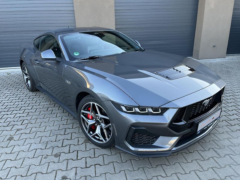 Ford Mustang (2024) 5.0 GT Perform 328 kW Man, DPH - fotka 1 z 46