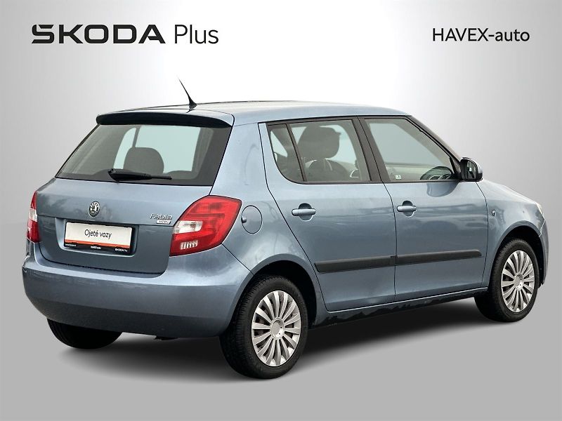 Škoda Fabia (2008) 1.2 HTP Ambiente - fotka 2 z 26