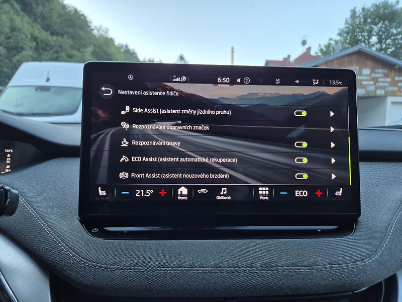 Škoda Enyaq 150kw, iV80 19ALU SOH 95% - fotka 24 z 47