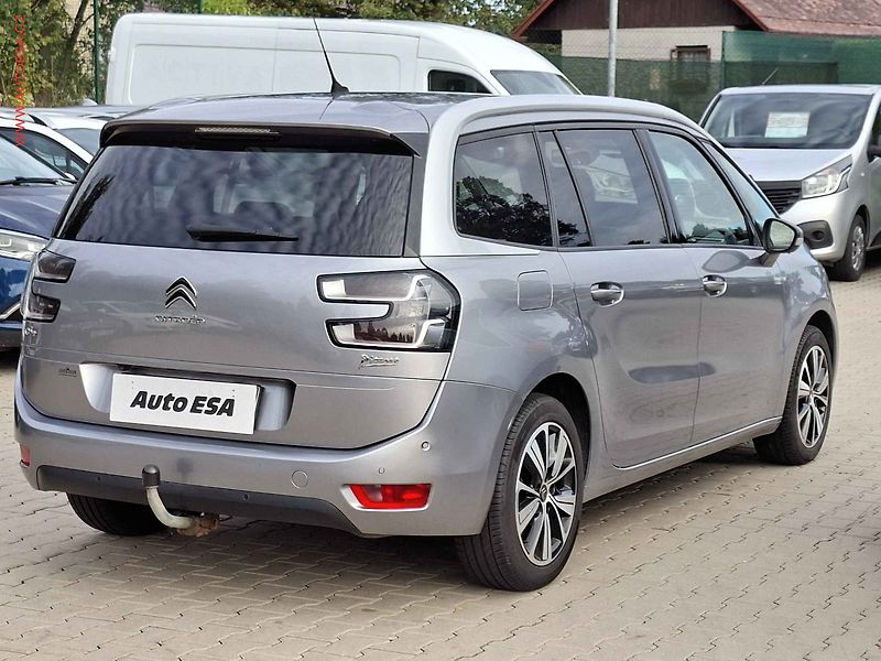 Citroën C4 Picasso (2018) 1.6 HDi, ČR, AC, TZ, kamera - fotka 6 z 19