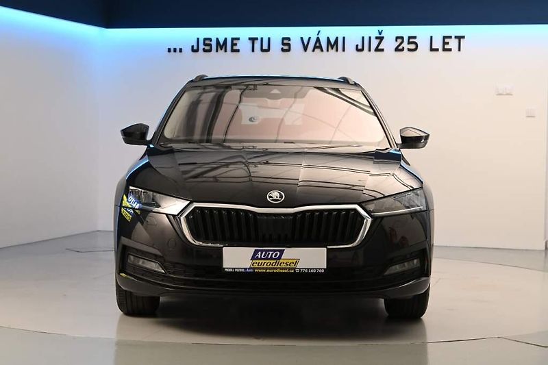 Škoda Octavia (2021) 2.0 LED CLEVER Virtual Tažné K - fotka 3 z 35