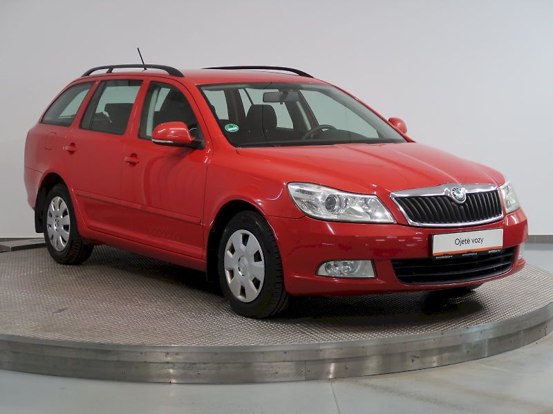 Škoda Octavia (2012) AMBITION 1.6TDI 77KW - fotka 6 z 27